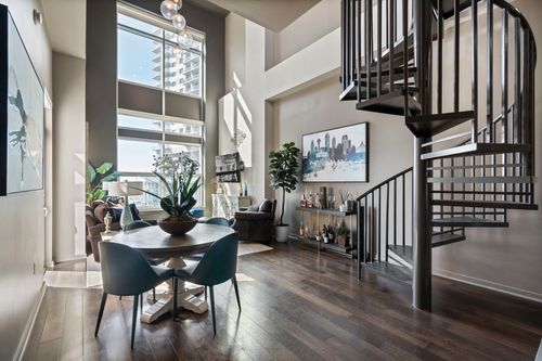 apt-701-2323 N Houston St, Dallas, TX, 75219-7625 | Card Image