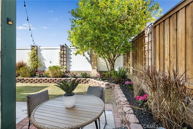 G - 2715 Vanderbilt Ln, Townhouse with 2 bedrooms, 3 bathrooms and 2 parking in Redondo Beach CA | Image 6