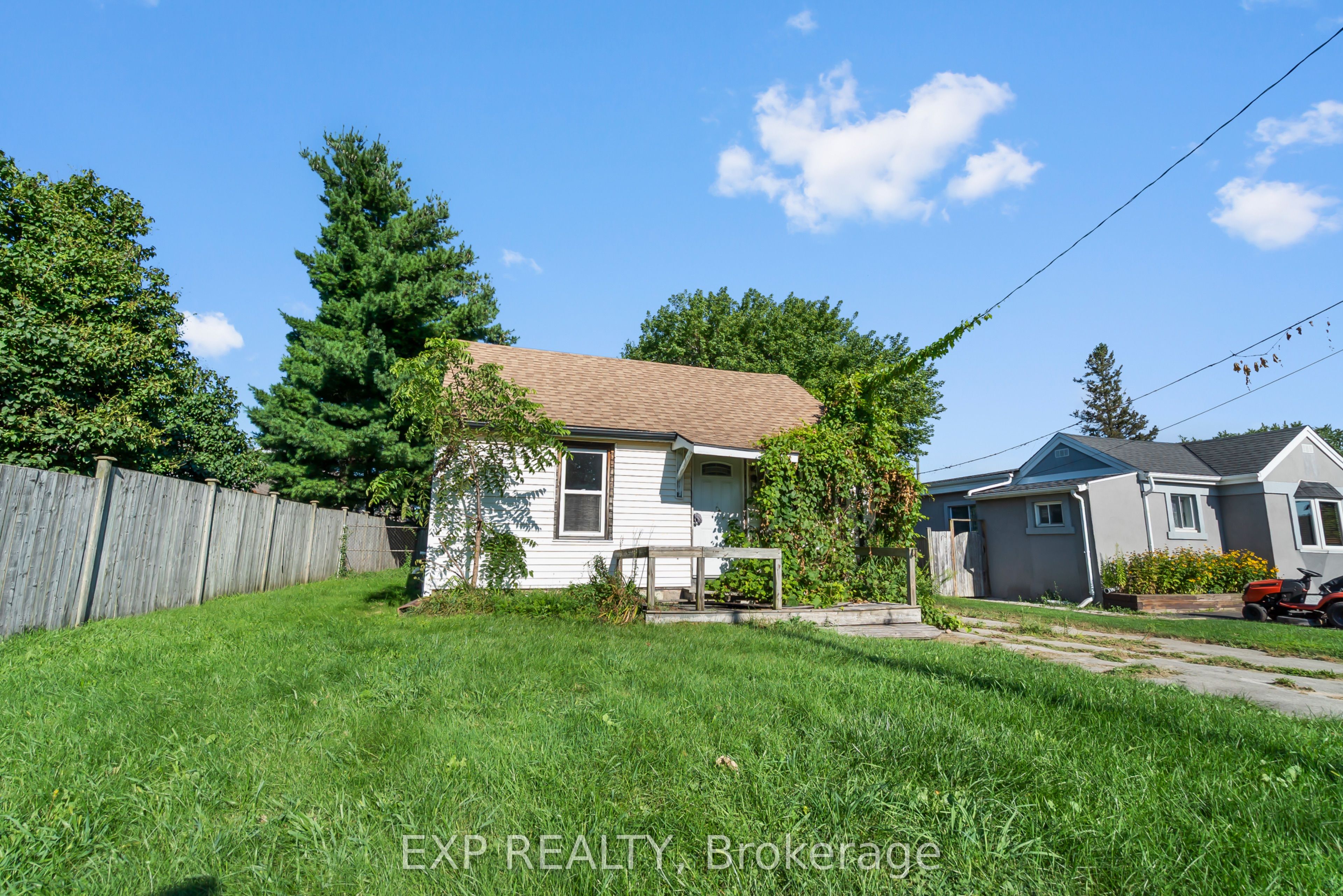 Residential in Niagara Falls