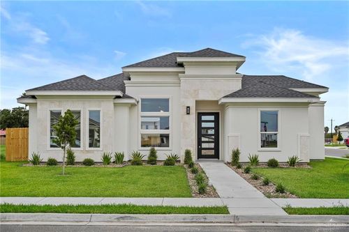 400 Hole No 7 St, Mission, TX, 78572-1311 | Card Image