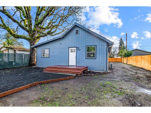 2241 Nandina St, Sweet Home, OR, 97386-2837 | Card Image