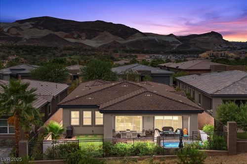 12 Reflection Cove Dr, Henderson, NV, 89011-4287 | Card Image