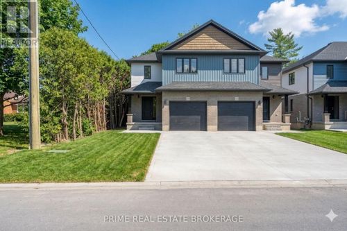 8-177 Chestnut St, Lucan, ON, N0M2J0 | Card Image