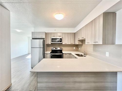 1002-220 Cannon St E, Hamilton, ON, L8L2B1 | Card Image