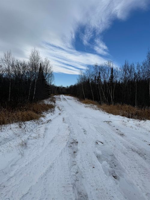 10xx W 4th St, Grand Marais, MN, 55604-5027 | Card Image