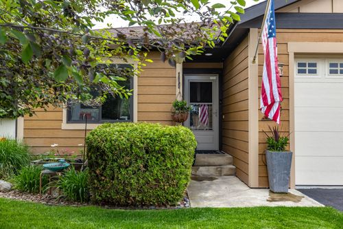 110 Granary Ridge Dr, Kalispell, MT, 59901-2765 | Card Image