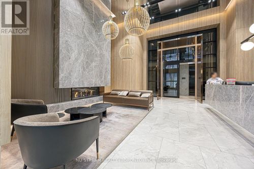 2612-252 Church St, Toronto, ON, M5B0E6 | Card Image