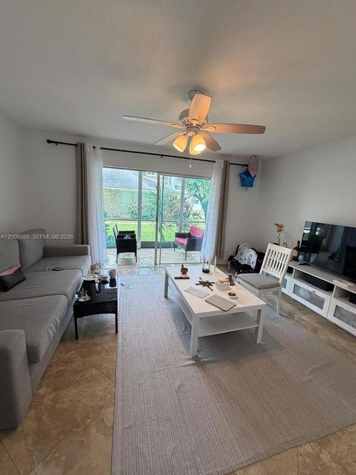 101-219 Ne 14th Ave, Hallandale Beach, FL, 33009-7419 | Card Image