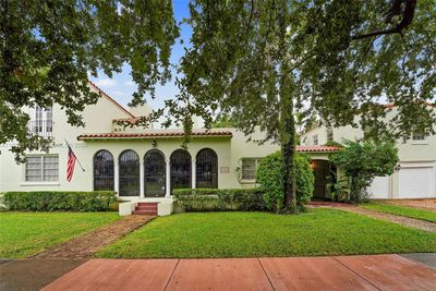 1202 Granada Blvd, House other with 5 bedrooms, 3 bathrooms and null parking in Coral Gables FL | Image 1