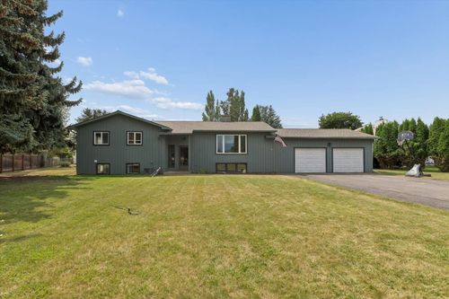 74 Sussex Dr, Kalispell, MT, 59901-2731 | Card Image