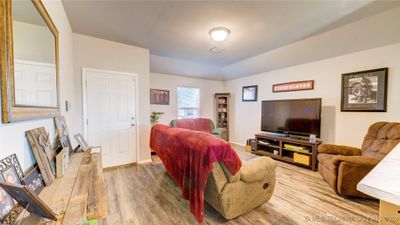 14220 N 73rd East Avenue, House other with 3 bedrooms, 2 bathrooms and null parking in Collinsville OK | Image 3