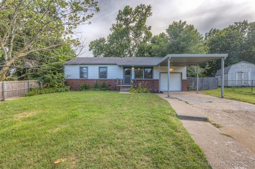 704 Cedar Ave, Sand Springs, OK, 74063-7410 | Card Image