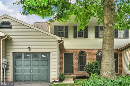 2086 Walnut St, LEBANON, PA, 17042-5788 | Card Image