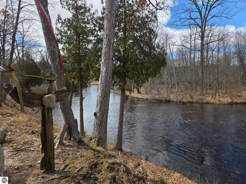 5172 W Pickard Road, Mt. Pleasant, MI, 48858 | Card Image