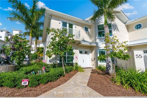 apt-1a-55 Se Seminole St, Stuart, FL, 34994-2162 | Card Image
