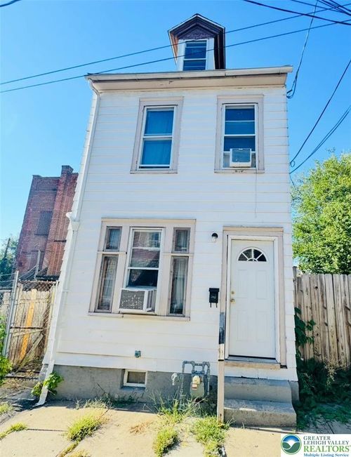 175 W Pine St, Allentown, PA, 18102-3554 | Card Image