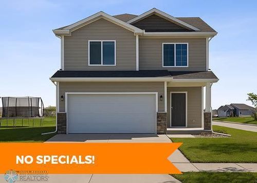 1901 43rd Ave S, Moorhead, MN, 56560-7112 | Card Image