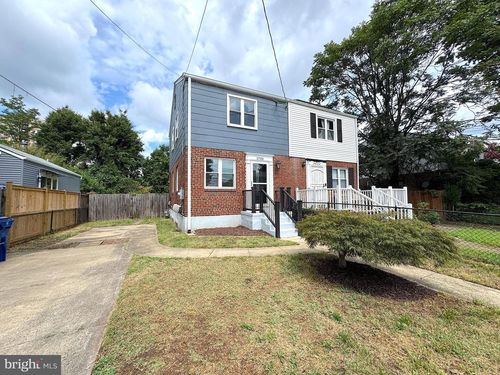 5700 Fenwick Dr, ALEXANDRIA, VA, 22303-1526 | Card Image