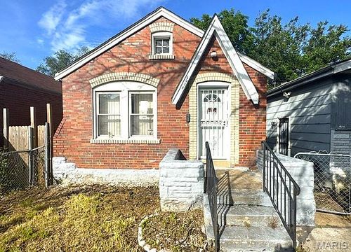 4936 Harney Avenue, St Louis, MO, 63115 | Card Image