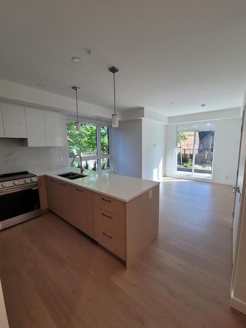 116-150 James Rd, Port Moody, BC, V3H0N7 | Card Image