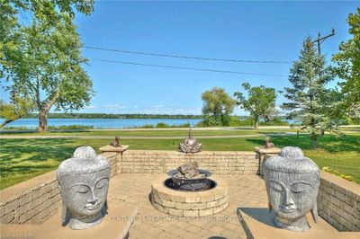 4025 Niagara River Pky, House other with 6 bedrooms, 4 bathrooms and 14 parking in Fort Erie ON | Image 3