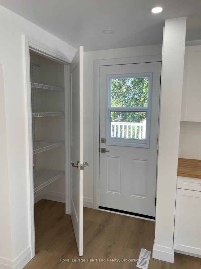 26 Watergate Dr, Home with 3 bedrooms, 1 bathrooms and 2 parking in Goderich ON | Image 15