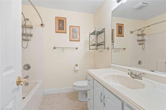 7099 Destiny Jo Rd, House other with 3 bedrooms, 2 bathrooms and null parking in Pleasant Garden NC | Image 6