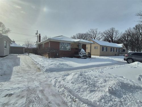 1689 Gregory Ave, Lincoln Park, MI, 48146-3511 | Card Image