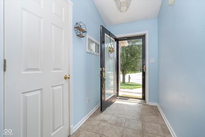 7932 Stoney Bend Court, House other with 3 bedrooms, 2 bathrooms and null parking in Indianapolis IN | Image 3