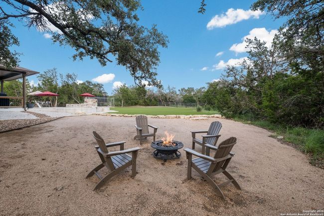 215 Madrone Trl, House other with 6 bedrooms, 6 bathrooms and null parking in Boerne TX | Image 46
