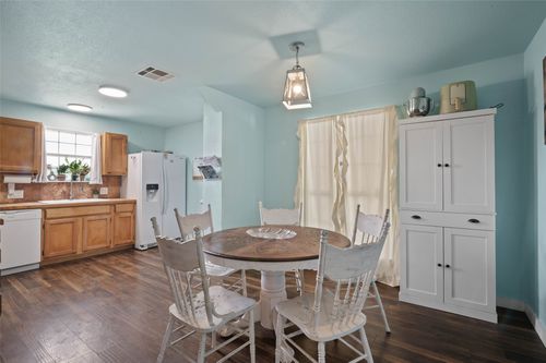 415 Lake By Dr, Kemp, TX, 75143-8691 | Card Image