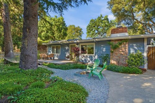 8843 Marianna Dr, Forestville, CA, 95436-9267 | Card Image