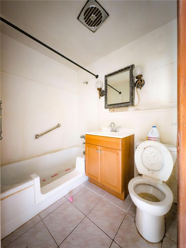 bathroom | Image 21