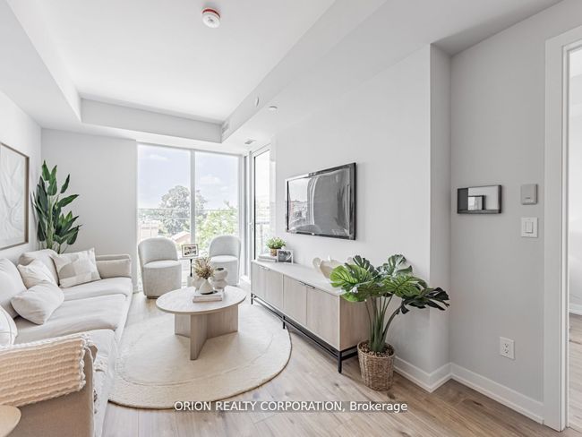 214 - 201 Brock St S, Condo with 1 bedrooms, 2 bathrooms and 1 parking in Whitby ON | Image 9