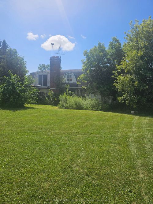 3670 3rd Concession Rd, Harrow, ON, N0R1G0 | Card Image