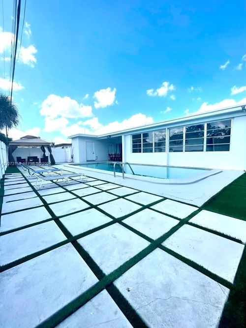 7904 Miramar Pkwy, Miramar, FL, 33023-5853 | Card Image