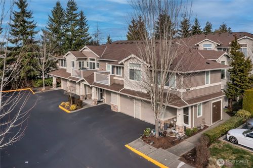 apt-103-1039 61st St Se, Auburn, WA, 98092-7802 | Card Image