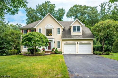2 Jupiter Hills Ct, SKILLMAN, NJ, 08558-2361 | Card Image