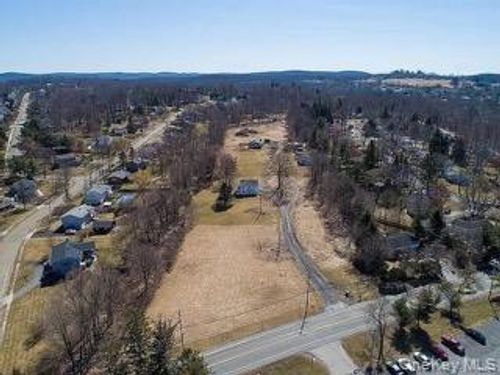 58-56 Still Rd, Monroe, NY, 10950-3939 | Card Image