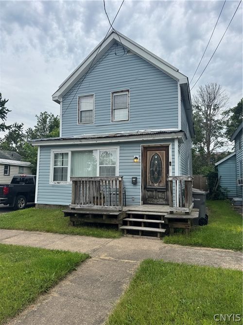 424 Henry St, Rome, NY, 13440-5608 | Card Image