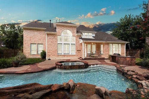 6 Skipwith Pl, The Woodlands, TX, 77382-2767 | Card Image