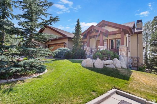 10368 S Bedrock Ln, Sandy, UT, 84092-4507 | Card Image