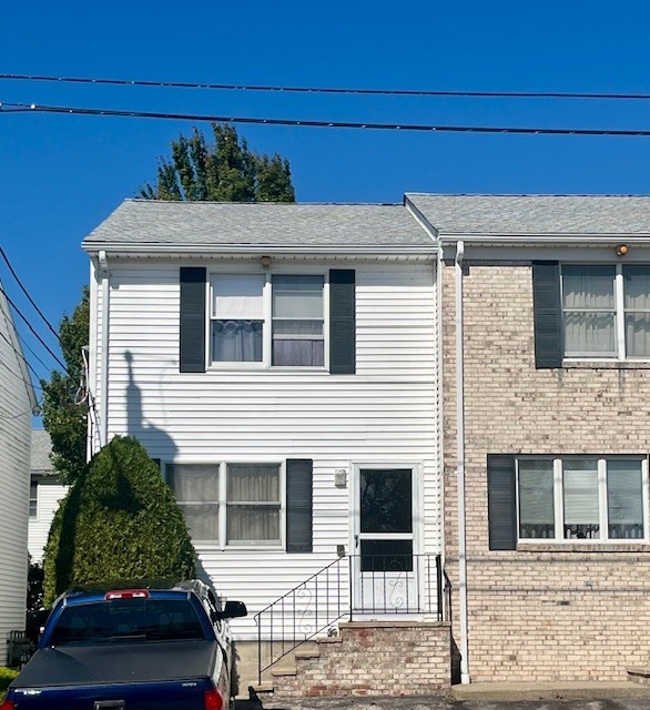 Iris Ln, North Providence, RI 02911