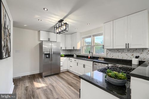 5409 Hillburn Ave, BALTIMORE, MD, 21214-2729 | Card Image