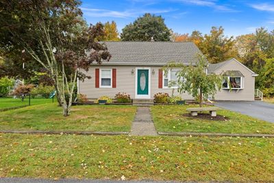 13 Border Ave., House other with 4 bedrooms, 1 bathrooms and 4 parking in Seekonk MA | Image 2