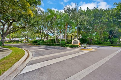 200 Nw 97th Ave, Plantation, FL, 33324-7028 | Card Image