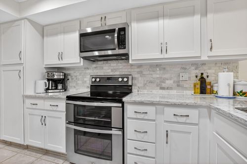 6062 Glendale Drive, Boca Raton, FL, 33433 | Card Image