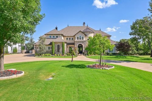 18070 E Anthem Ridge Rd, Owasso, OK, 74055-8298 | Card Image