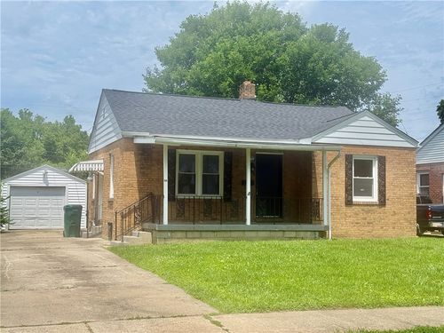 510 E Pierson Ave, Decatur, IL, 62526-4536 | Card Image