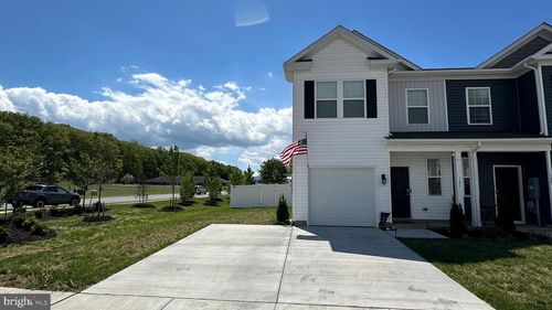 121 Caterpillar Dr, LURAY, VA, 22835-5267 | Card Image